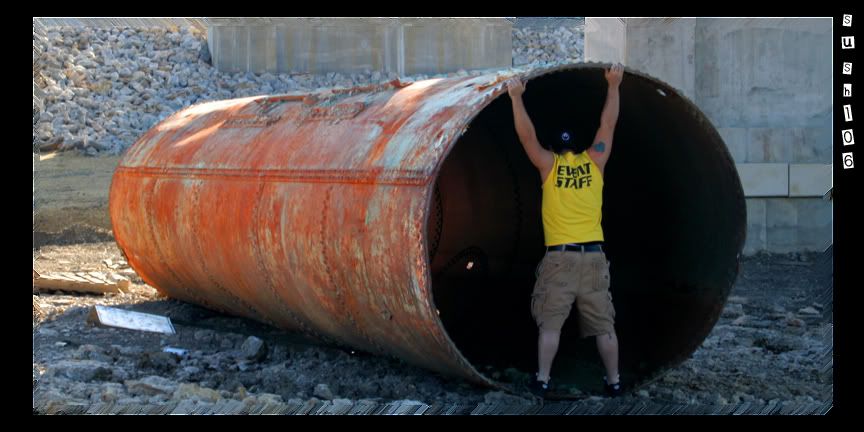 IMAGE: http://i63.photobucket.com/albums/h126/Bonzaisushi/IntoThevoid.jpg