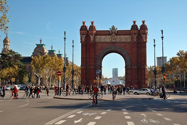 The Triumph Arch or Arc de Triomphe in Barcelona, Spain [enlarge]