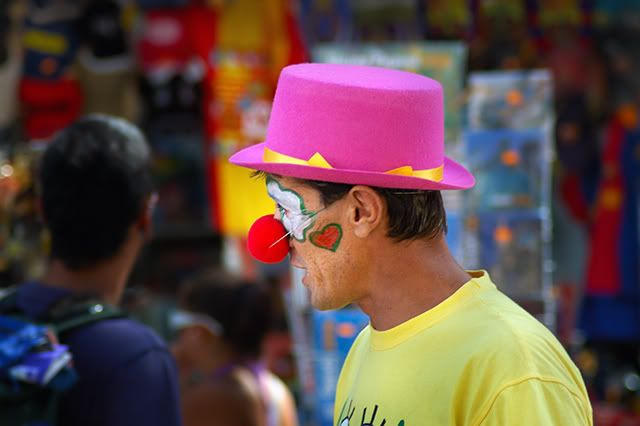 Street Artists: Las Ramblas Clown, Barcelona [enlarge]