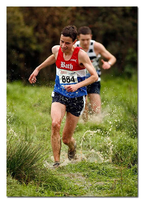 IMAGE: http://i63.photobucket.com/albums/h143/bristolpete2005/Slog/UN_PT_SLOG121120063.jpg