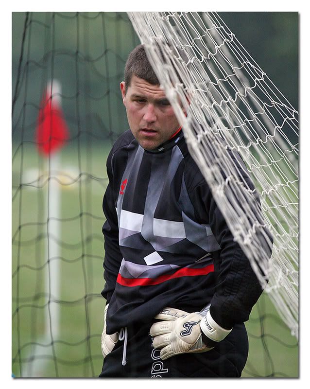 IMAGE: http://i63.photobucket.com/albums/h143/bristolpete2005/SneydPark_Keeper_Peter_TileyUNiCOM.jpg