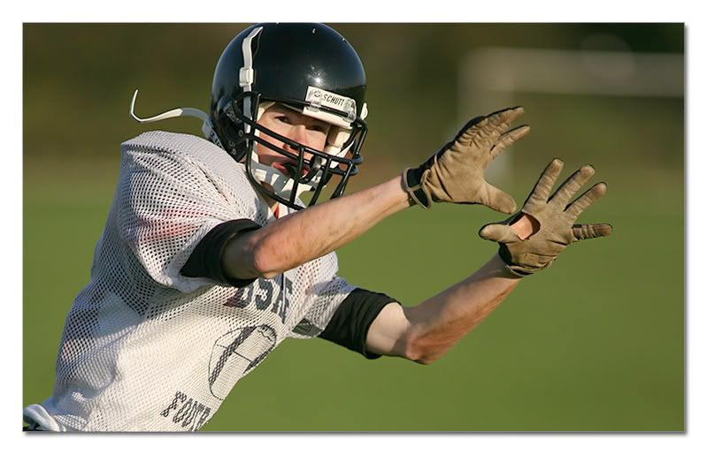 IMAGE: http://i63.photobucket.com/albums/h143/bristolpete2005/Team%20England%20Trials/UNi_PT_TETRIALS410200611.jpg