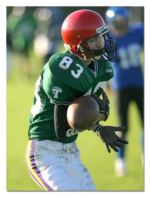 IMAGE: http://i63.photobucket.com/albums/h143/bristolpete2005/Team%20England%20Trials/UNi_PT_TETRIALS41020065.jpg