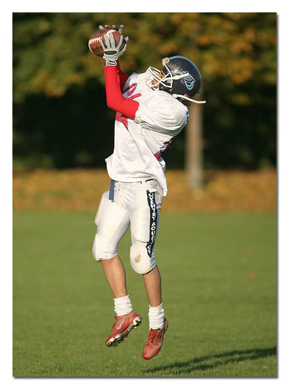 IMAGE: http://i63.photobucket.com/albums/h143/bristolpete2005/Team%20England%20Trials/UNi_PT_TETRIALS41020067.jpg