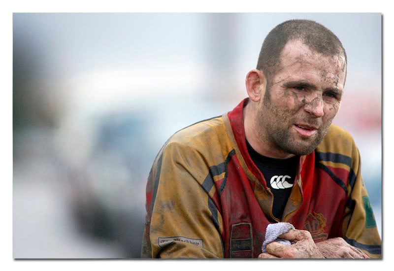 IMAGE: http://i63.photobucket.com/albums/h143/bristolpete2005/lost%20and%20found/UNi_PT_BishopstonRugbyvs-7.jpg