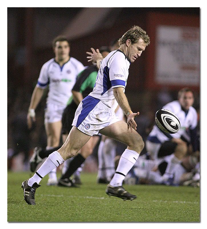 IMAGE: http://i63.photobucket.com/albums/h143/bristolpete2005/wsasdasdasdasdasdasdas/UNi_PT_Bristol_Bath_27_12_20061.jpg