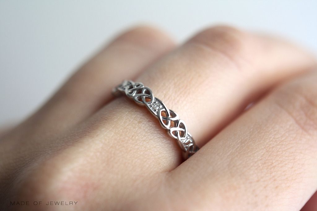  photo Shanore-celtic-ring-madeofjewelry_zpslk9rzm0k.jpg