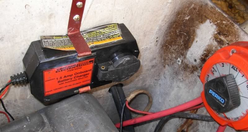 batterycharger.jpg