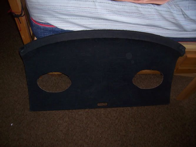 http://i63.photobucket.com/albums/h144/l2efused/hatchcoverspeaker/bothholes.jpg