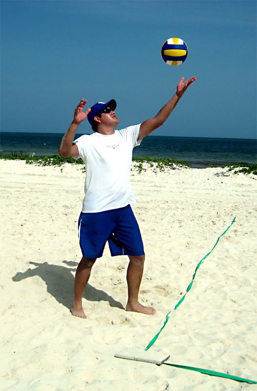 IMAGE: http://i63.photobucket.com/albums/h150/1106162/Untitled-1.jpg