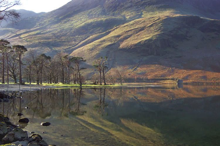 IMAGE: http://i63.photobucket.com/albums/h150/Fusion_2006/LAKES/688K7796.jpg