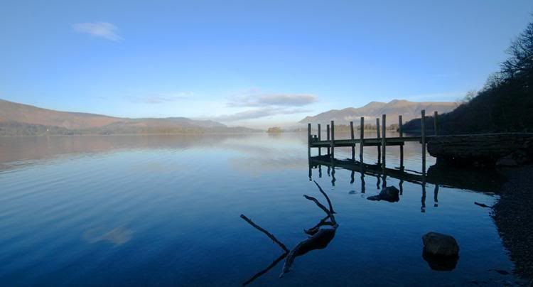 IMAGE: http://i63.photobucket.com/albums/h150/Fusion_2006/LAKES/lake1-1.jpg