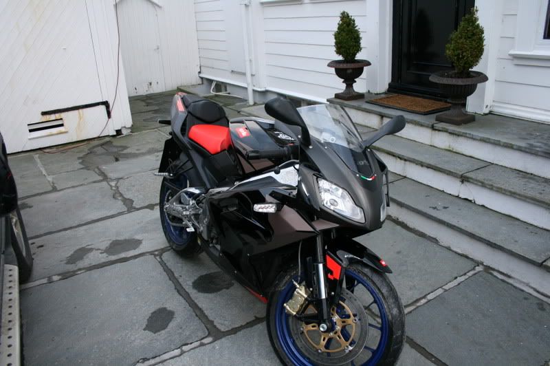 aprilia rs 125 streetfighter